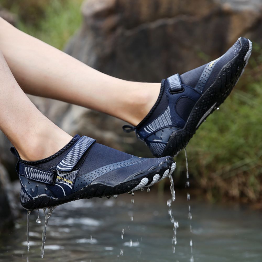 Boy's Shoes: Men Women Water Shoes Barefoot Quick Dry Aqua Sports Shoes - Blue Size EU45 = US10