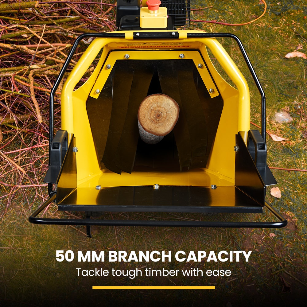 Outdoor Power Equipment: MICHIGAN 7HP 212cc Petrol Wood Chipper, Tree Mulcher - Raptor 1100