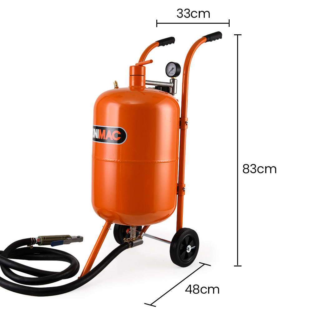 Automotive Repair & Speciality Tools: UNIMAC 38L Sandblasting Tank, Pressurised Design with Sandblast Gun Set with Hose