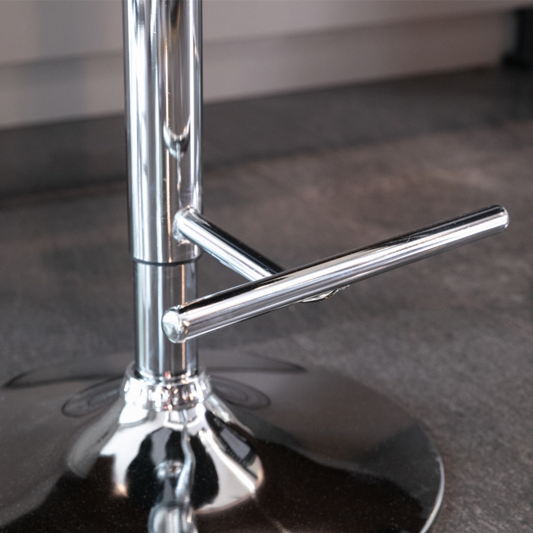 Table & Bar Stools: 2x Height Adjustable Swivel Bar Stool Velvet Studs Barstool with Footrest and Chromed Base- Black