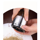 Salt & Pepper Shakers: Electric Battery Salt or Pepper Grinder Adjustable Shakers Automatic Stainless Mill