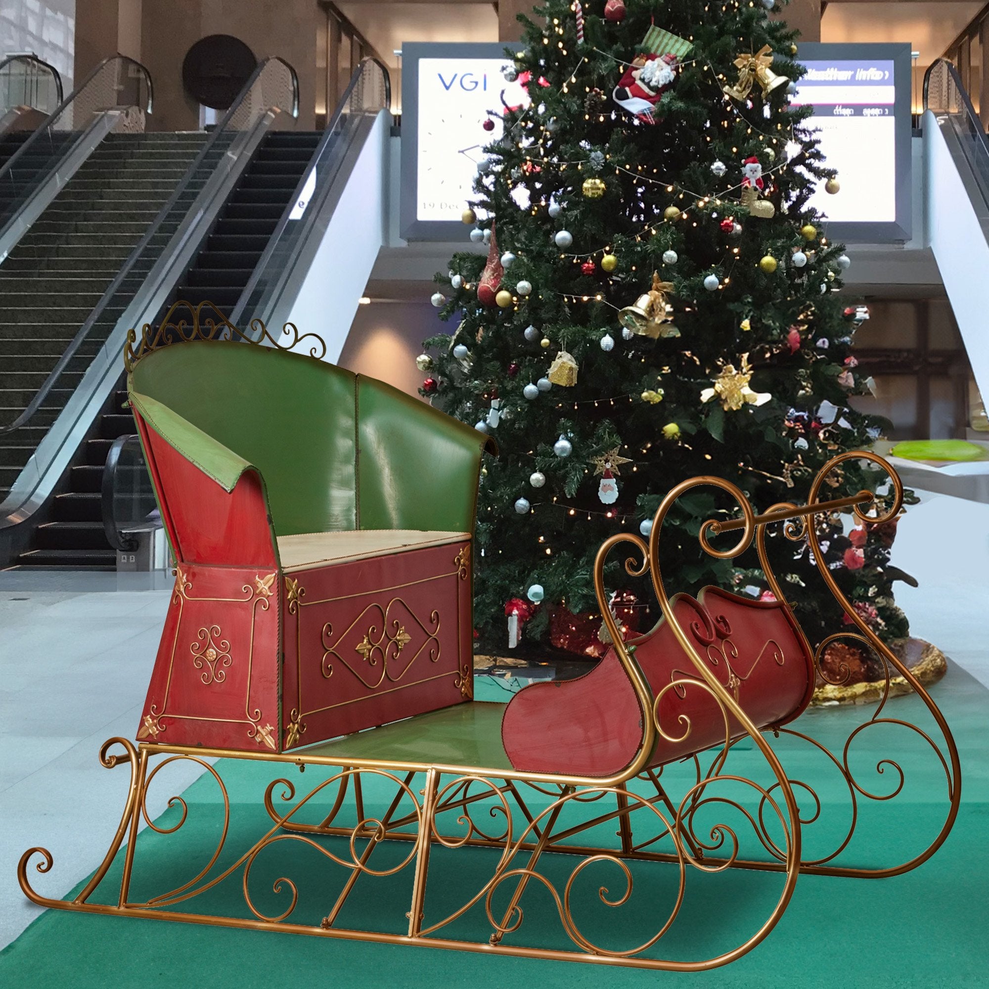 Christmas Trees: Christabelle Jumbo Life Size 210cm Rustic Christmas Sleigh Display Steel Art Christmas Decoration