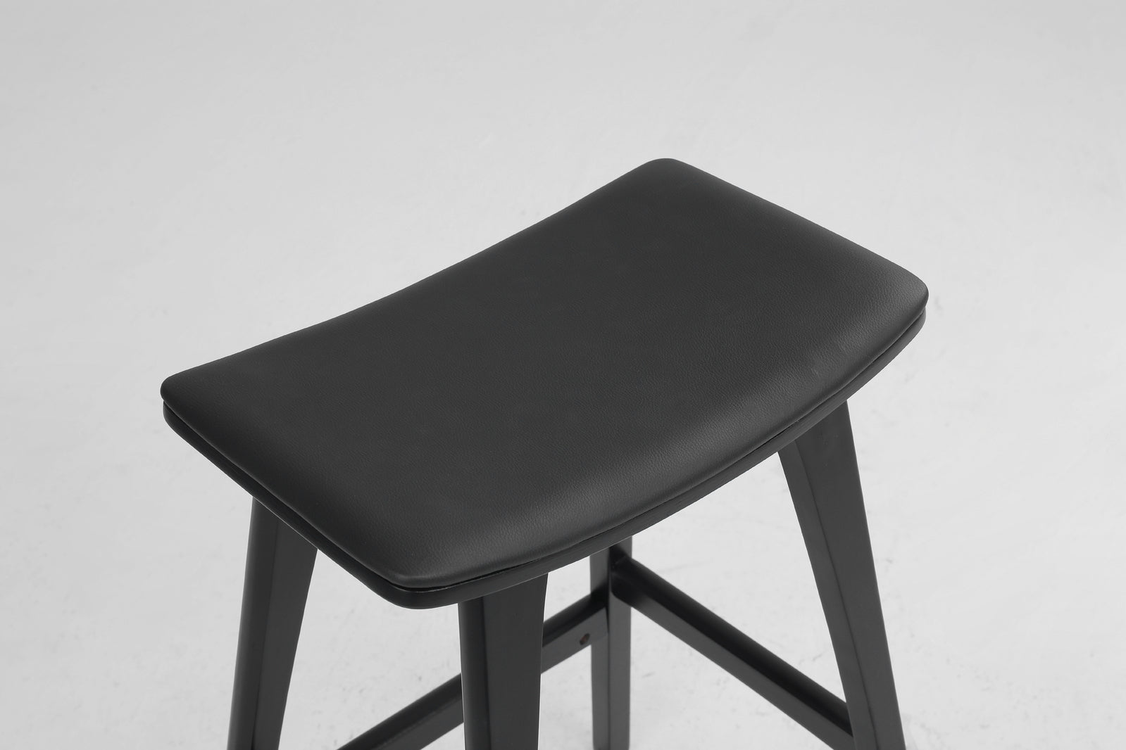 Table & Bar Stools: 4X Wooden Bar Stool Padded PU Leather Dining Chair KANSO 65cm BLACK