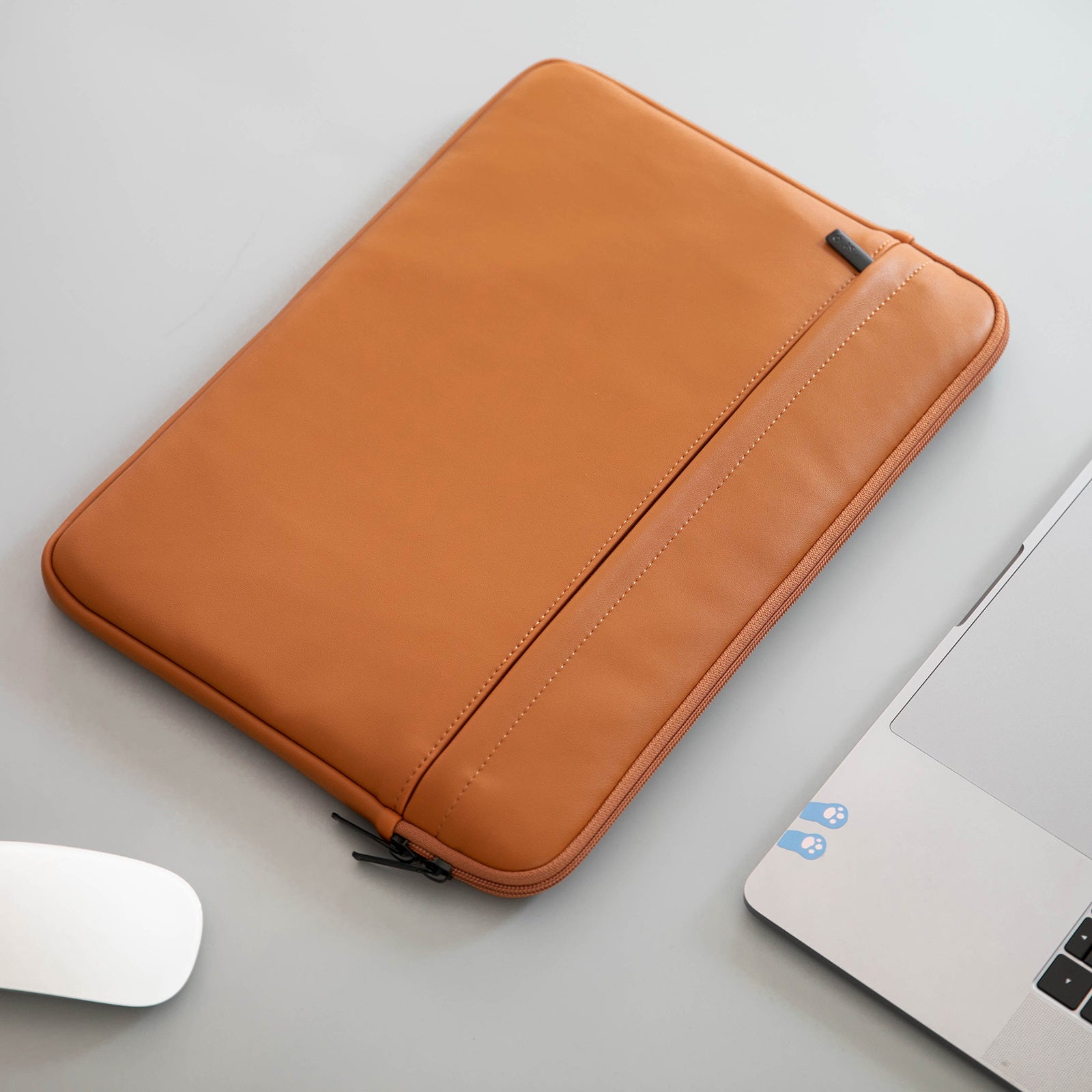 Tablets & Cases: 15 inch Laptop Sleeve Padded Travel Carry Case Bag L size ERATO BROWN