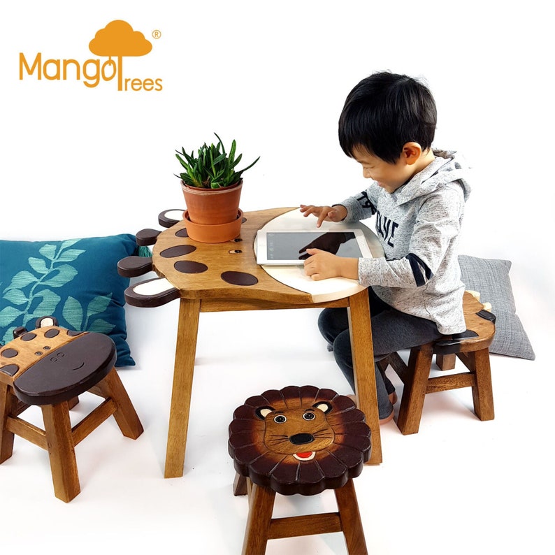 Board Games: Hand Carved Children's Table Wooden GIRAFFE Theme