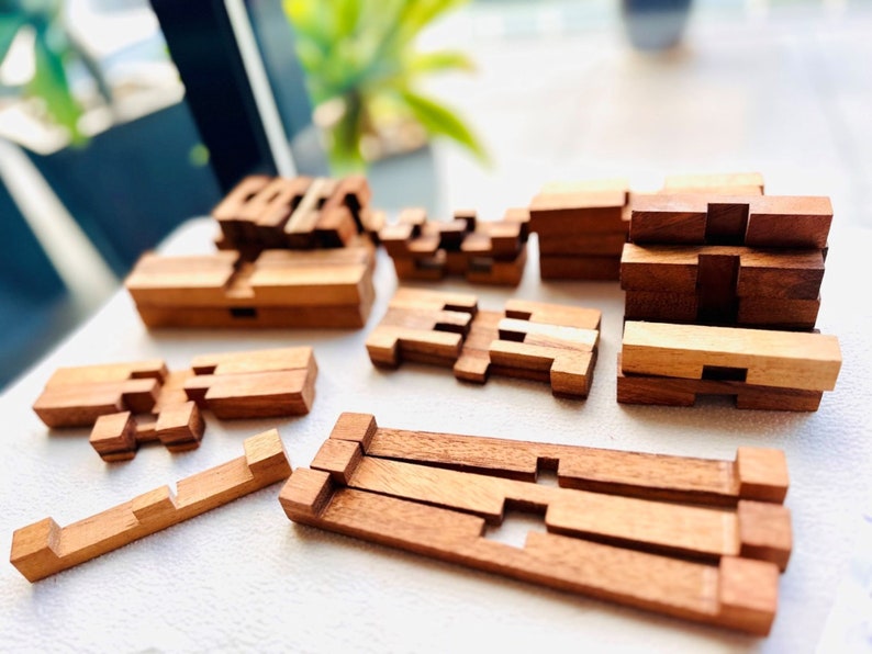 Kid's Jigsaw Puzzles: Japanese Interlocking Ladder Puzzle