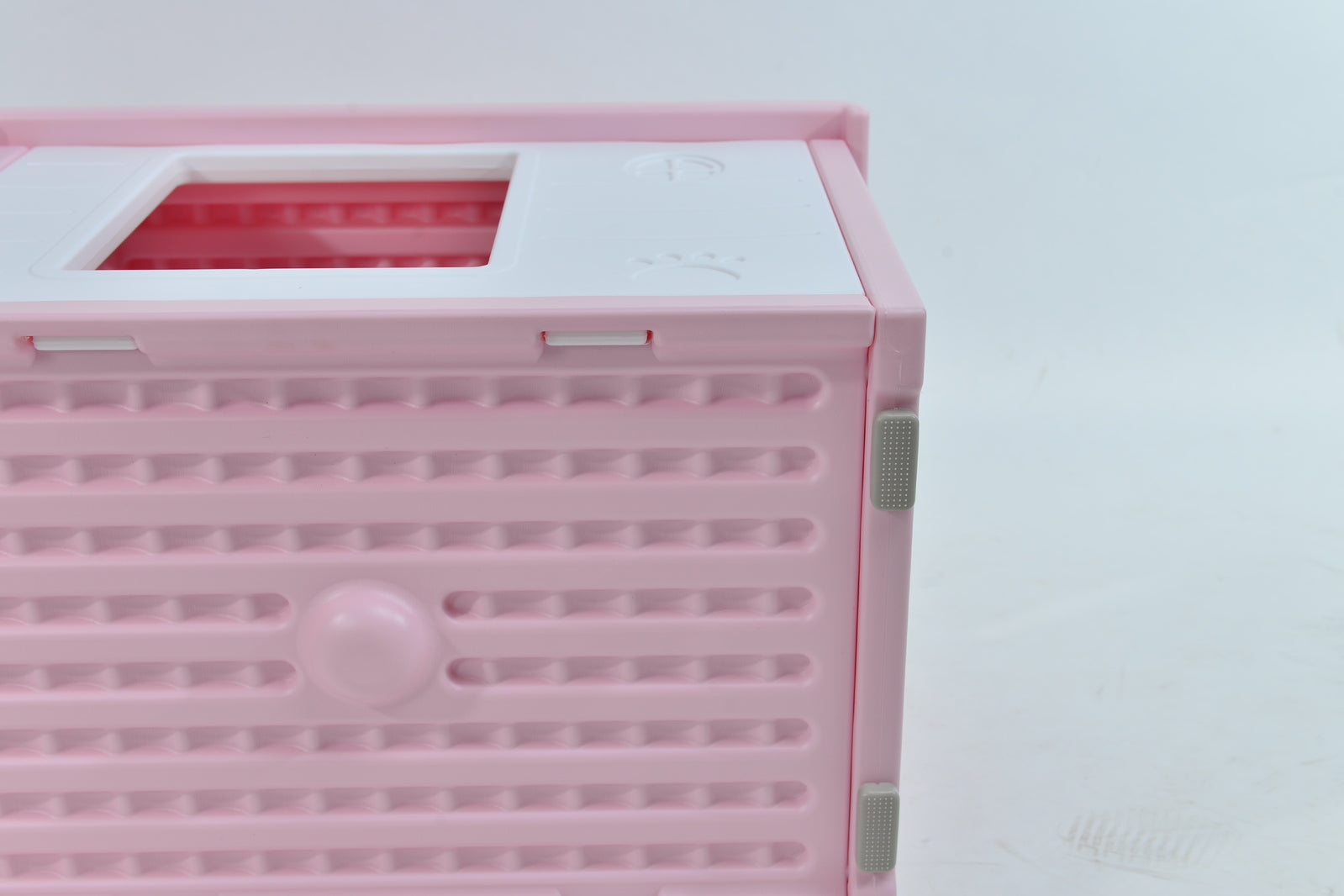 Dog Playpens & Gates: YES4PETS Small Plastic Pet Dog Puppy Cat House Kennel Pink