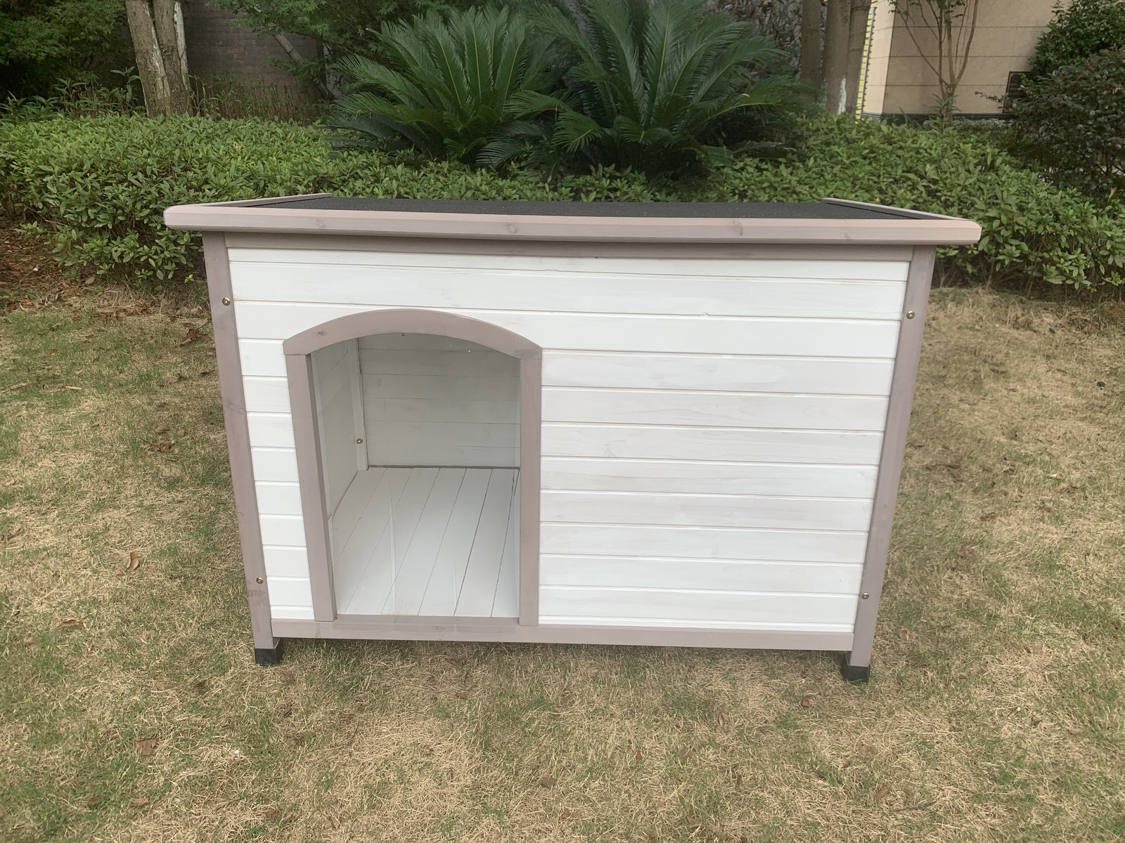Dog Kennels: YES4PETS L Timber Pet Dog Kennel House Puppy Wooden Timber Cabin With Stripe White