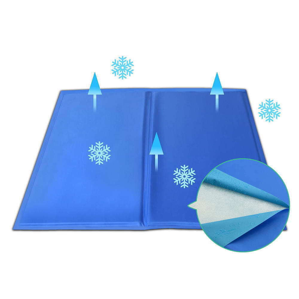 Dog Beds: Small Pet Cool Gel Mat Dog Cat Bed Non-Toxic Cooling Dog Summer Pad 30 x 40 cm