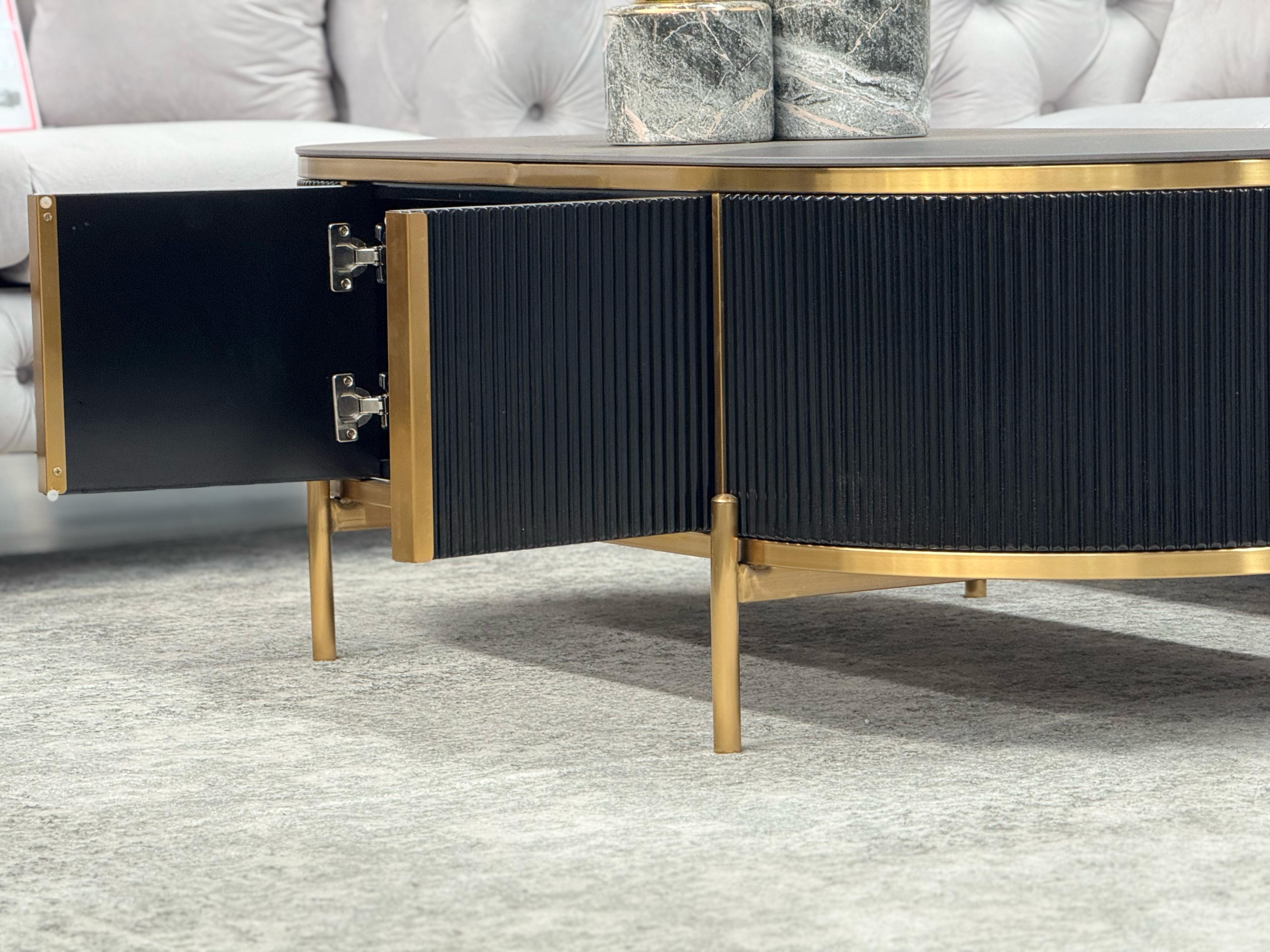 Coffee Tables: Kingsley Coffee Table - Black