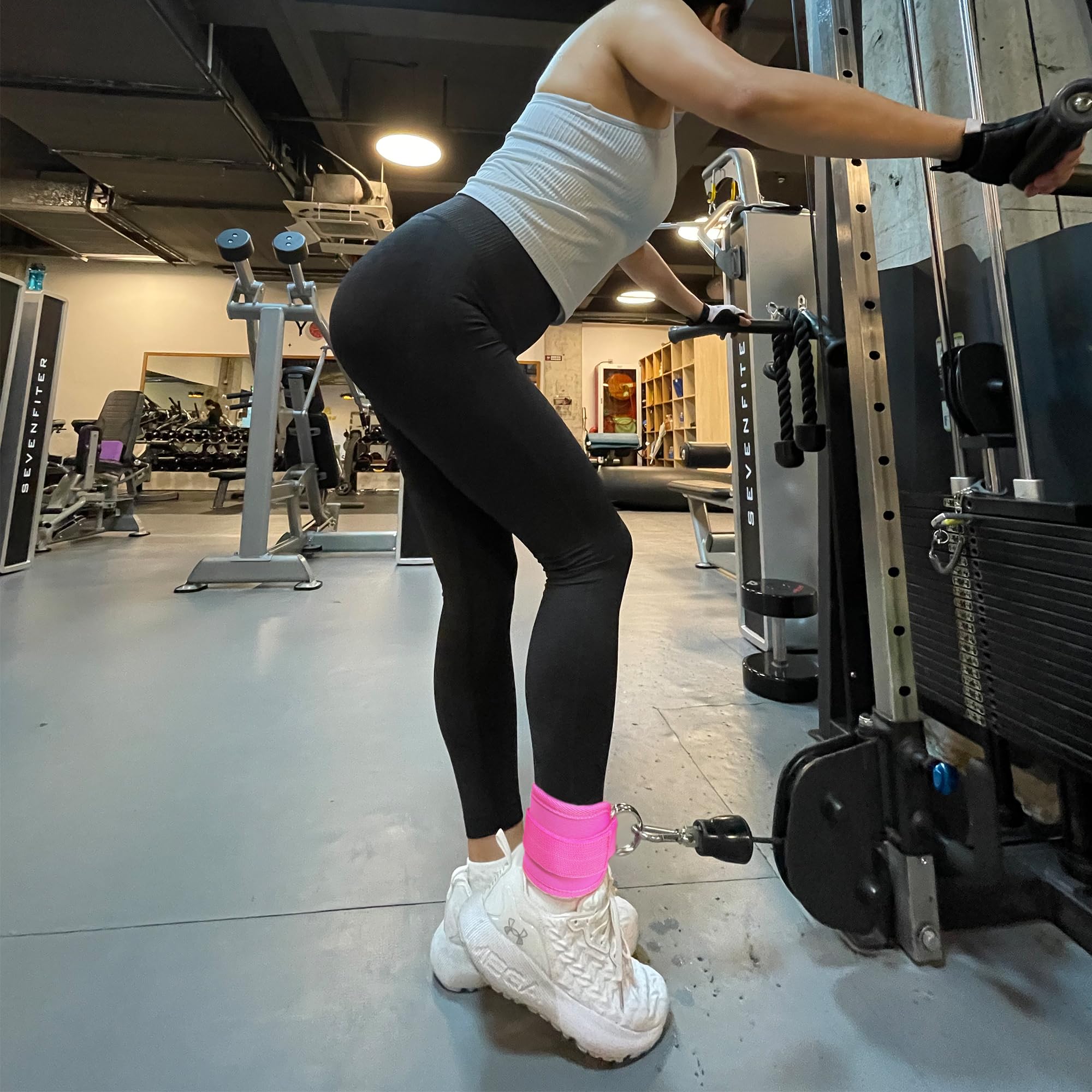 Gym Equipment & Accessories: 2x Adjustable Ankle Straps for Cable Machines D-Rings Gym Cuff Kickbacks Glute Workouts Leg Extensions Straps Hip Pink