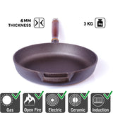 Skillets & Frying Pans: Pre-Seasoned 29cm Cast Iron Fry Pan Cookware Heat-Resistant Wooden Handle