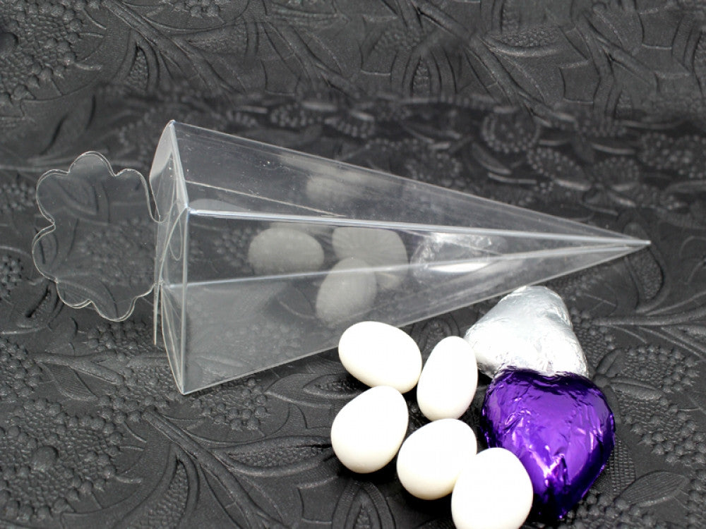 Wedding Favours: 10 Pack of Clear Pyramid Triangle Shaped Small Clear Gift Box - Bomboniere Jewelry Gift Party Favor Model Candy Chocolate Soap Box