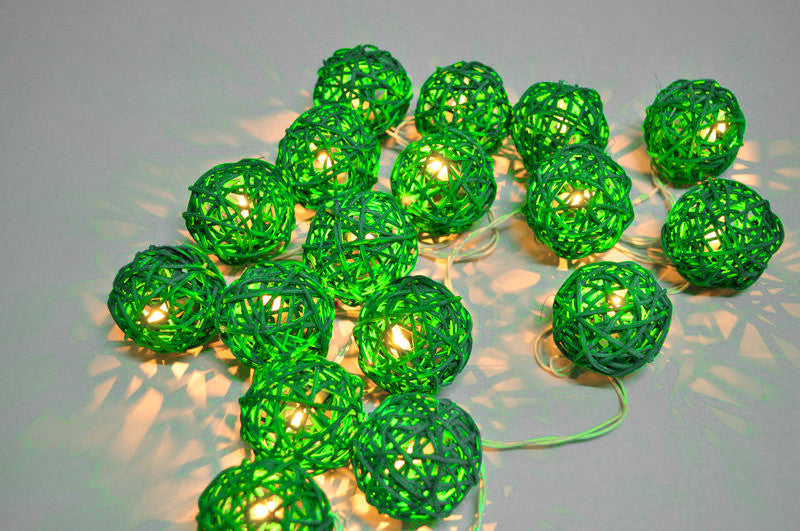 Coloured Lights: 1 Set of Green 5cm Rattan Cane 20 Ball Battery Powered 3m String Lights Christmas Gift Home Wedding Party Bedroom Decoration Table Centrepiece