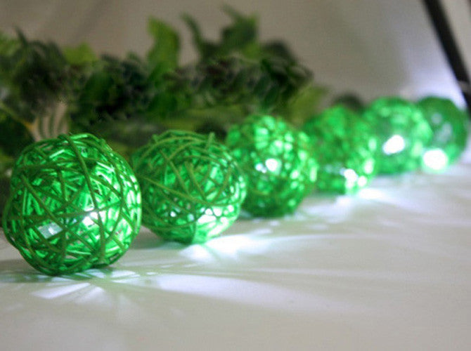 Coloured Lights: 1 Set of Green 5cm Rattan Cane 20 Ball Battery Powered 3m String Lights Christmas Gift Home Wedding Party Bedroom Decoration Table Centrepiece