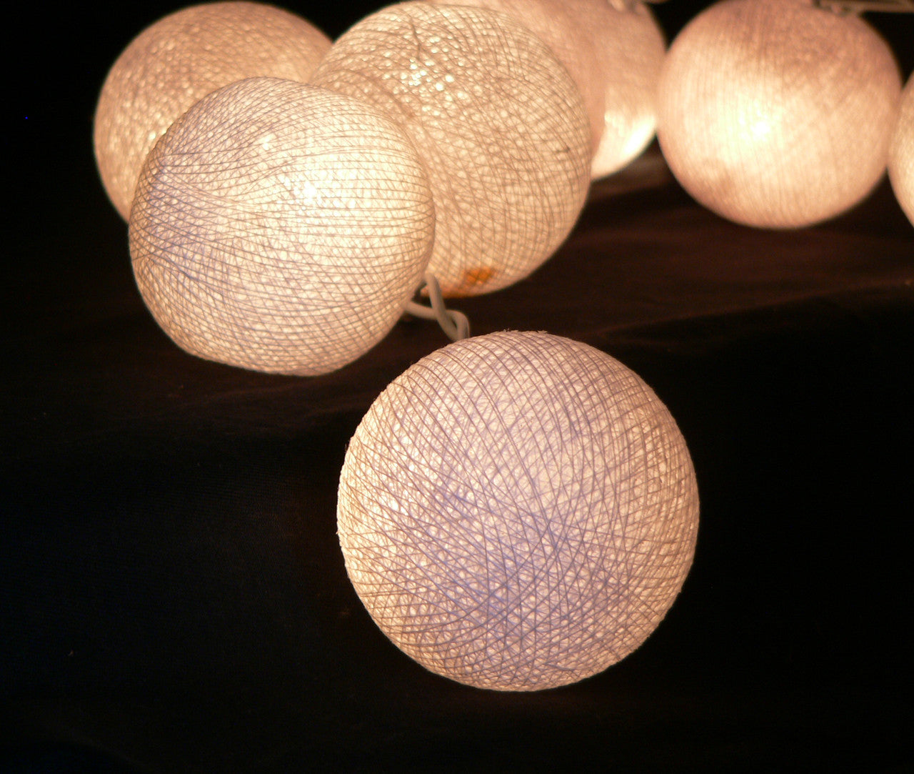 Outdoor Decorations & Lights: 20 White 5cm Ball battery string LED - wedding party home event decoration
