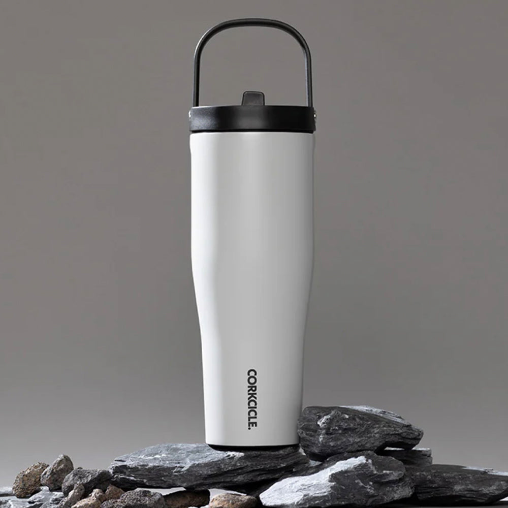 Wellness Accessories: Corkcicle Go Cup XL - 887ml Walnut Wood