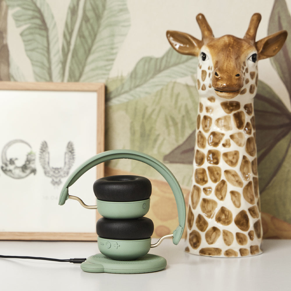 Power Banks & Chargers: Kreafunk Kids Paddy Wireless Qi Charger 15W - Dusty Green
