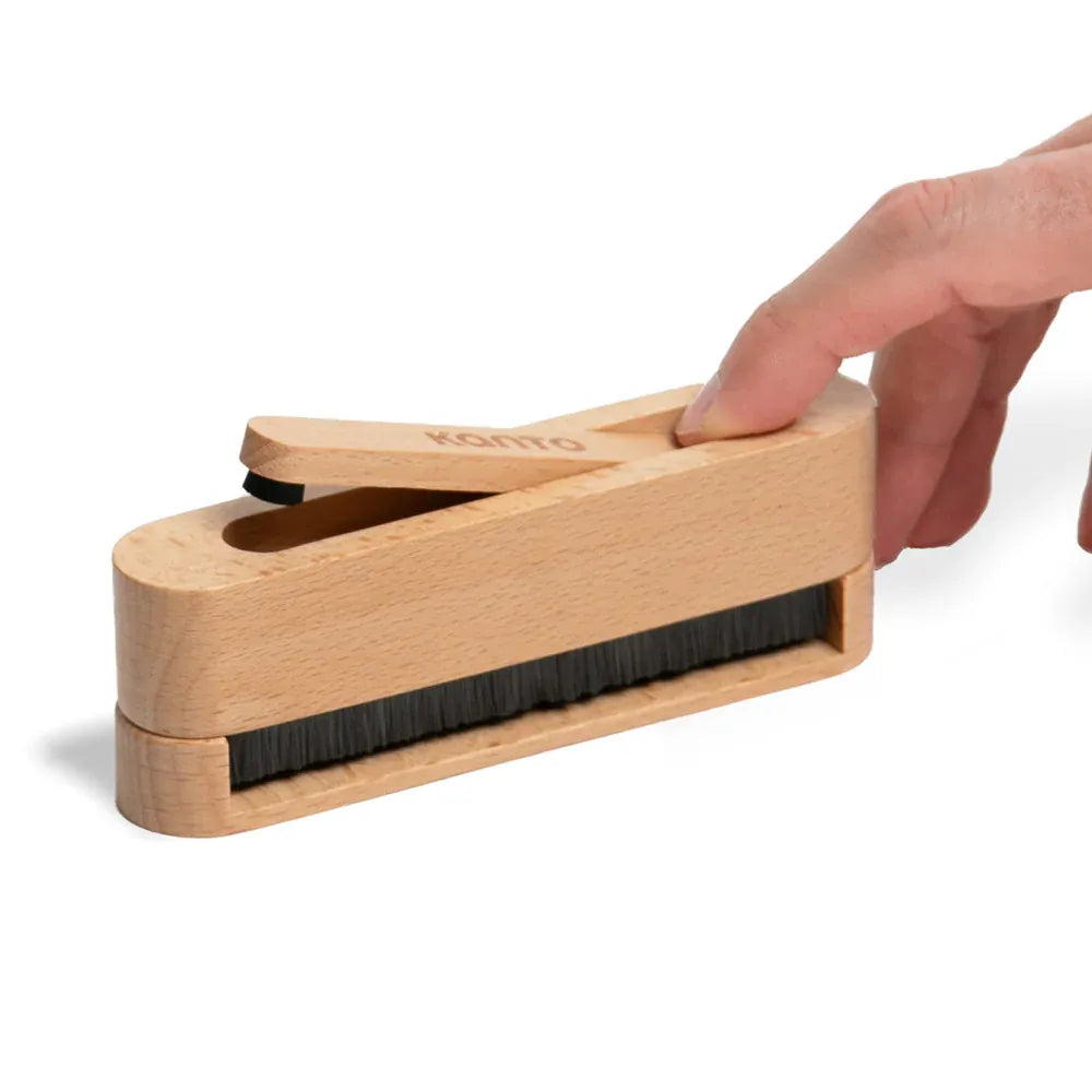 Kanto TT-SB 2-in-1 Carbon Fiber Record and Stylus Cleaning Brush