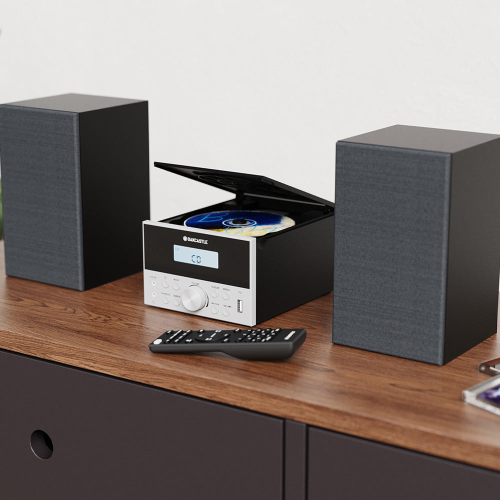 CDs & Vinyl: Majority Oakcastle Radio and CD HiFi150