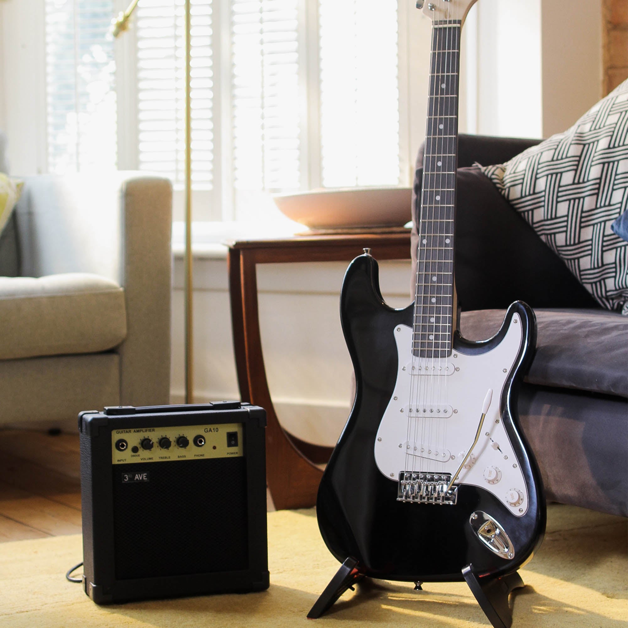 Audio Accessories: 3rd Avenue Electric Guitar Pack - Black