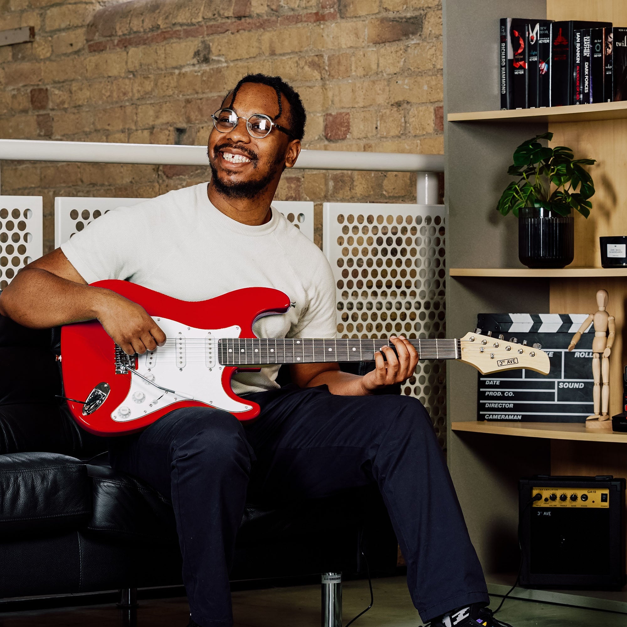 Audio Accessories: 3rd Avenue Electric Guitar Pack - Red