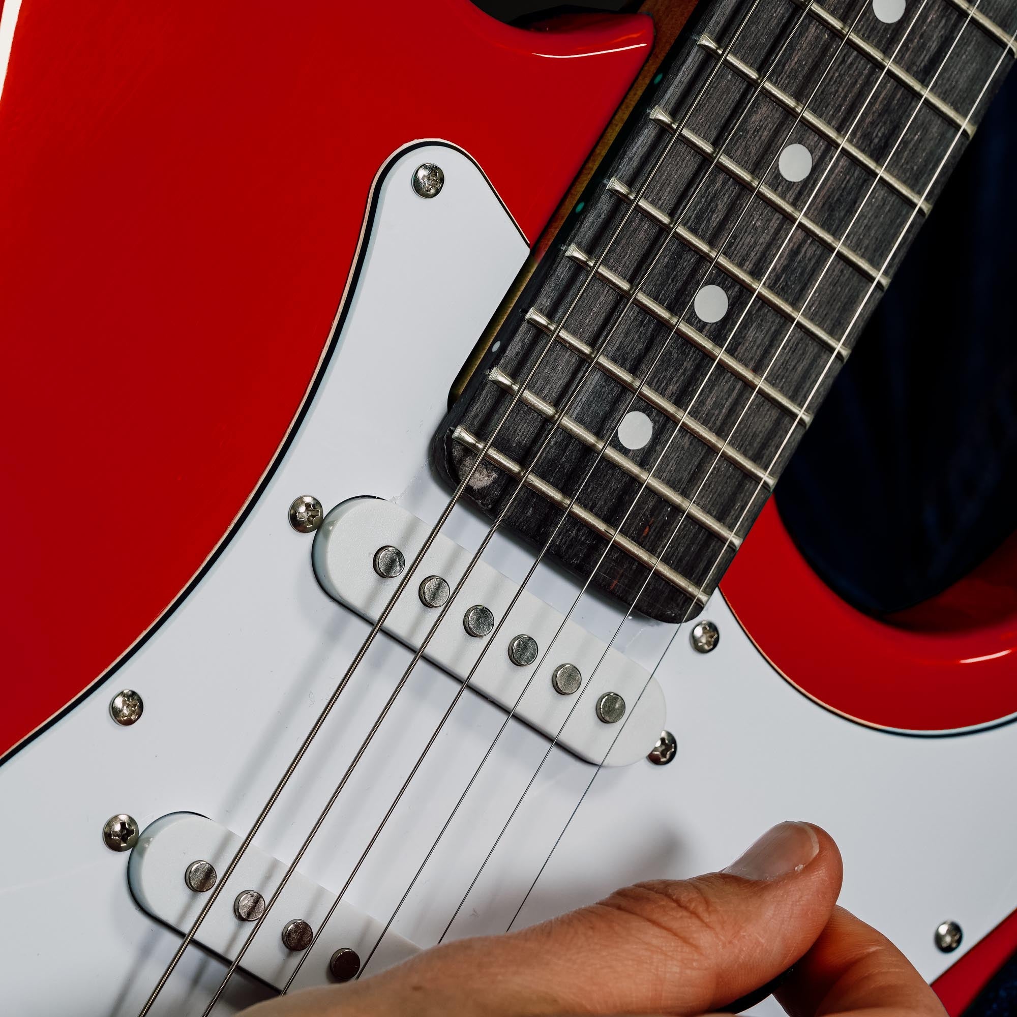 Audio Accessories: 3rd Avenue Electric Guitar Pack - Red