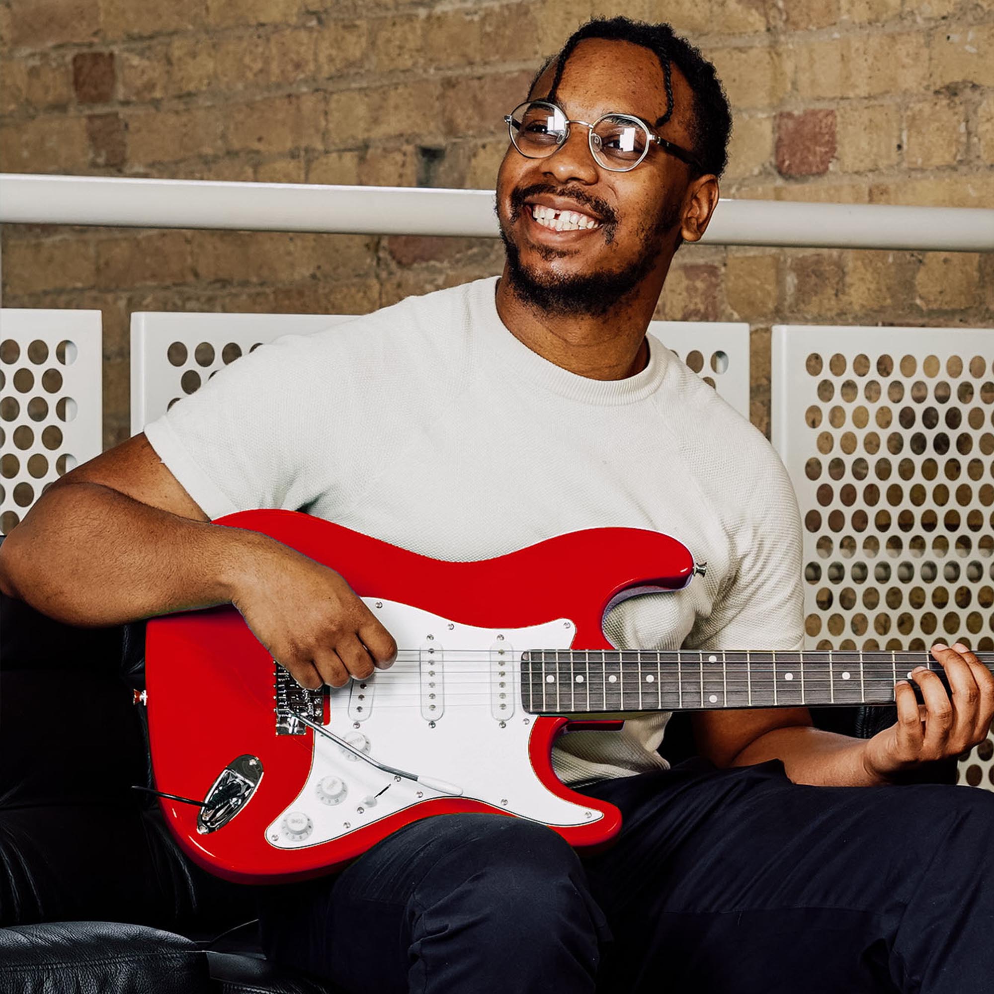 Audio Accessories: 3rd Avenue Electric Guitar Pack - Red