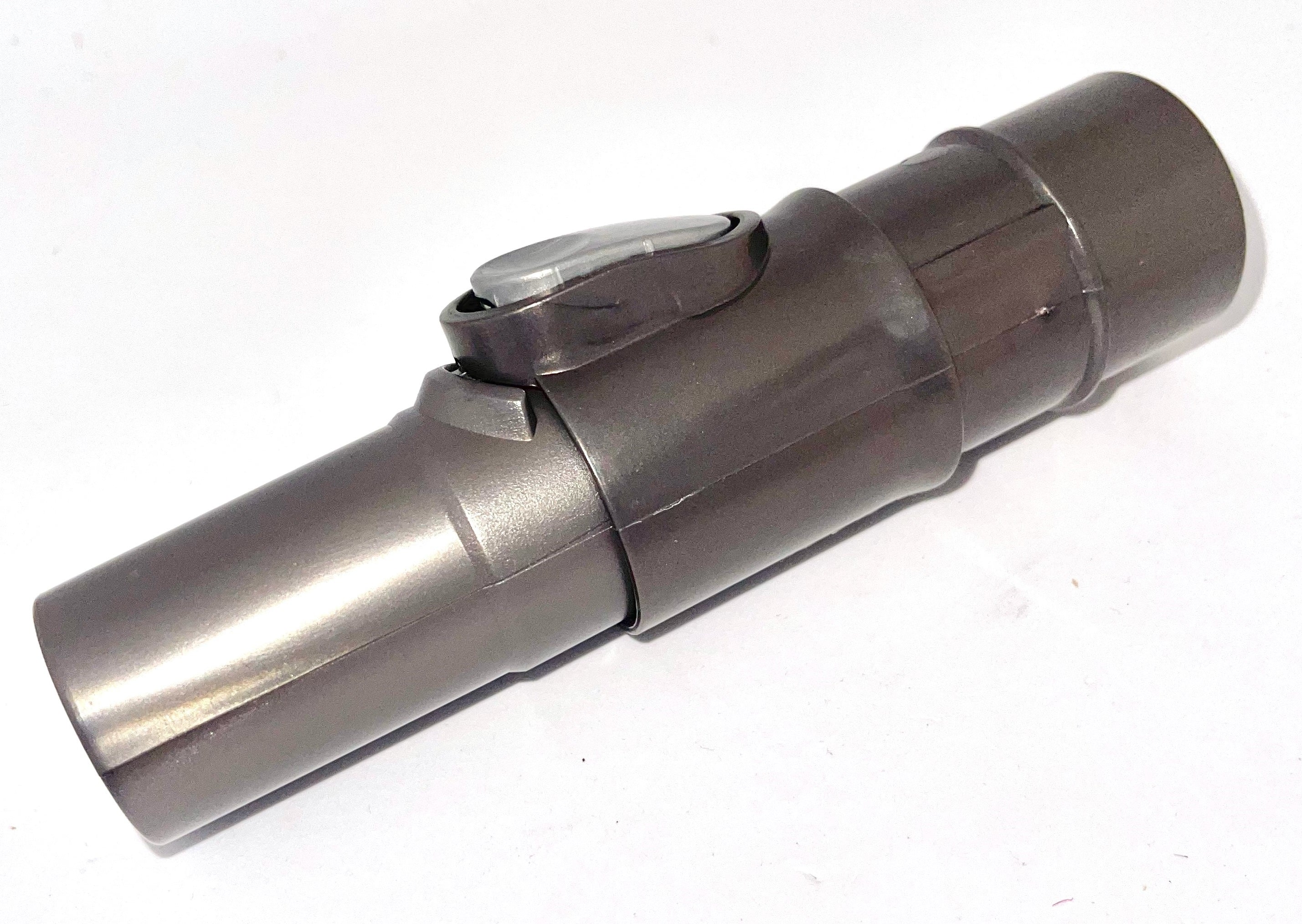 Vacuum Cleaner Accessories: Adaptor 32mm to Dyson DC05, DC07, DC08 and DC14