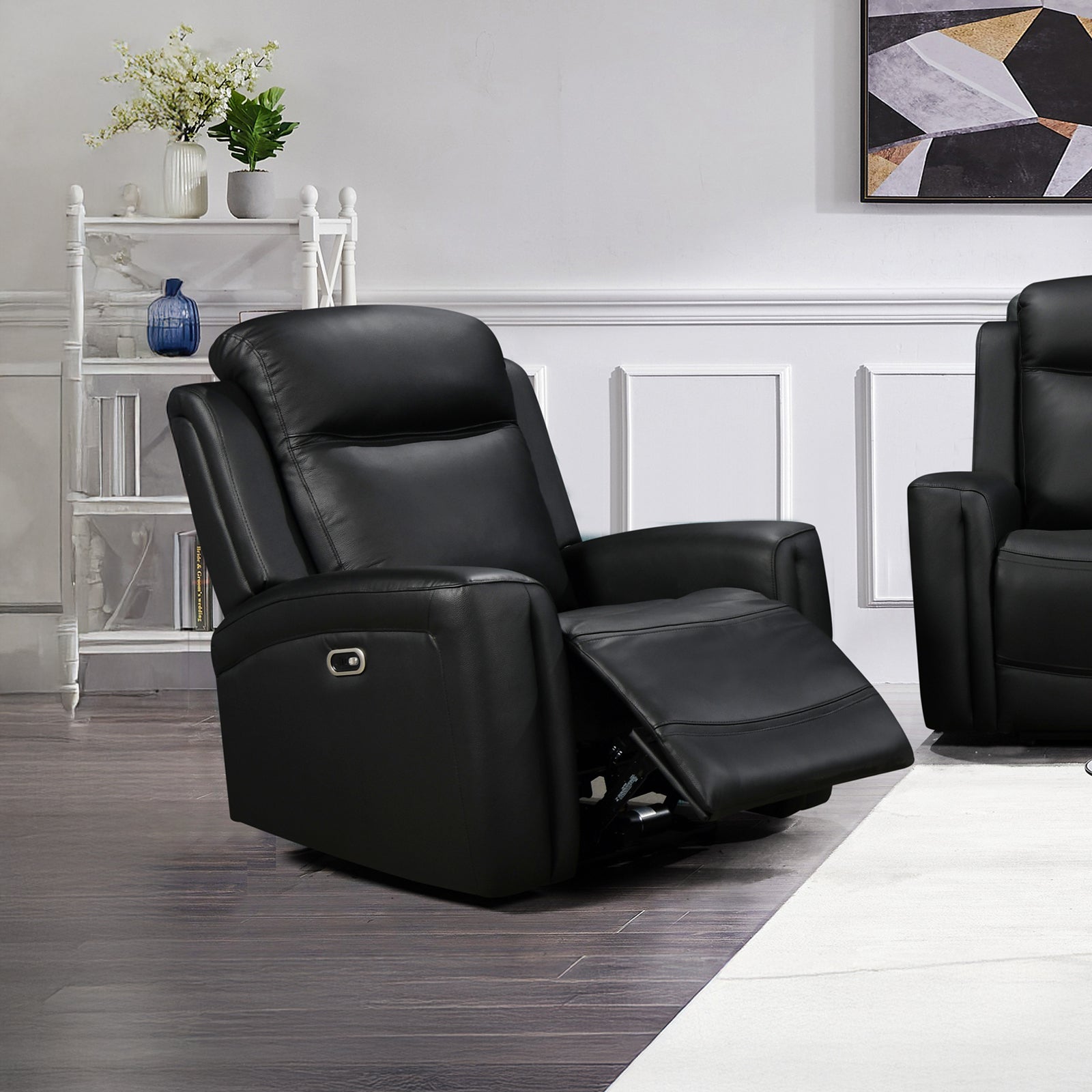 Sofas & Sofa Beds: 1 Seater Electric Leather/PVC Black Recliner