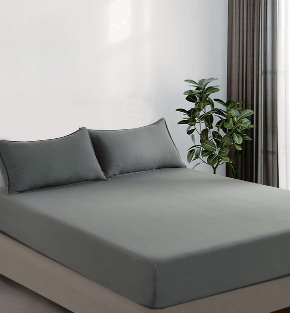 100% Vintage Washed Microfibre Fitted Sheet Set – Ultra Soft & Lightweight All-Season Fitted Sheet with 2 Pillowcases (Grey, Double Size)