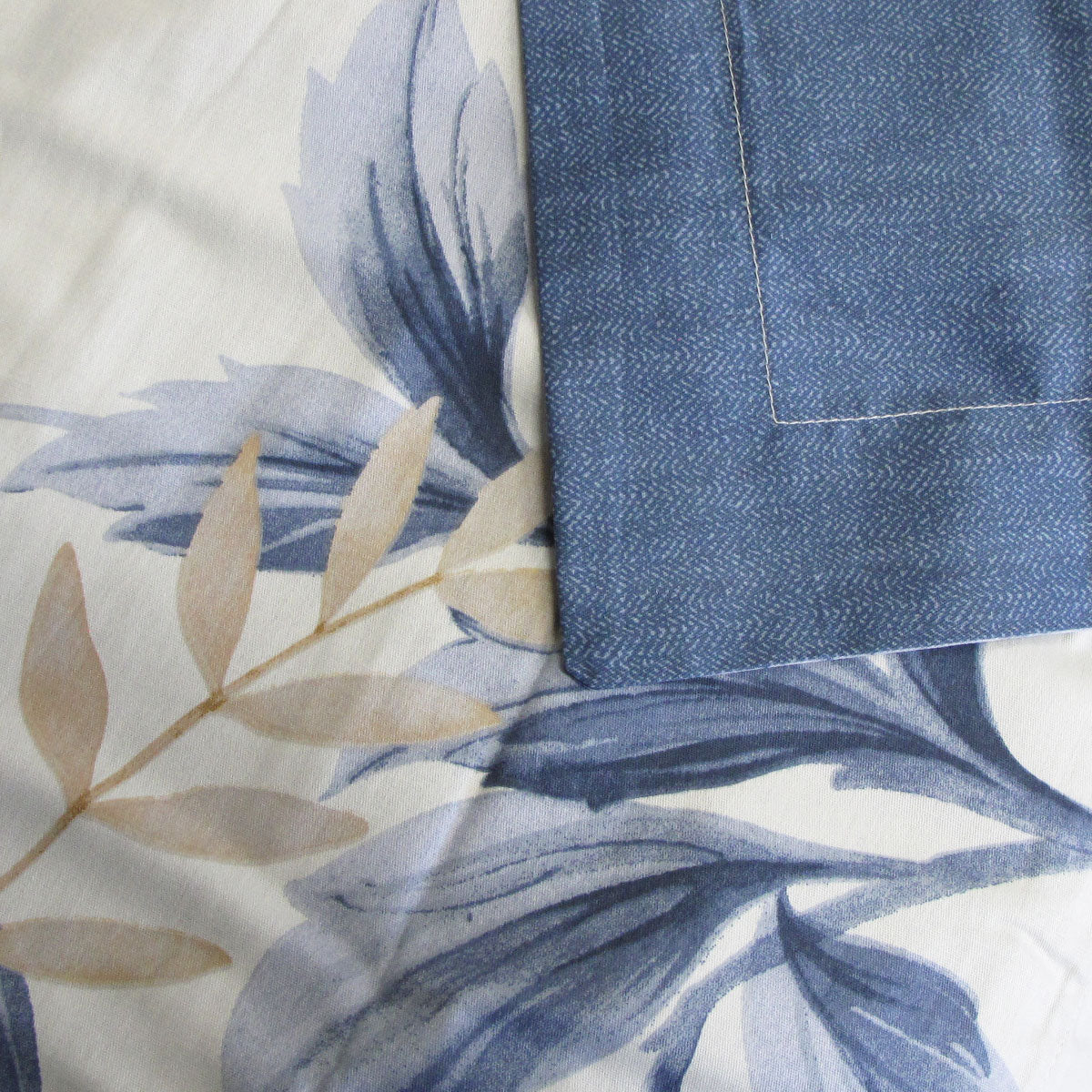 Duvet Covers: 300TC Carolyn Blue Reversible Cotton Quilt Cover Set King
