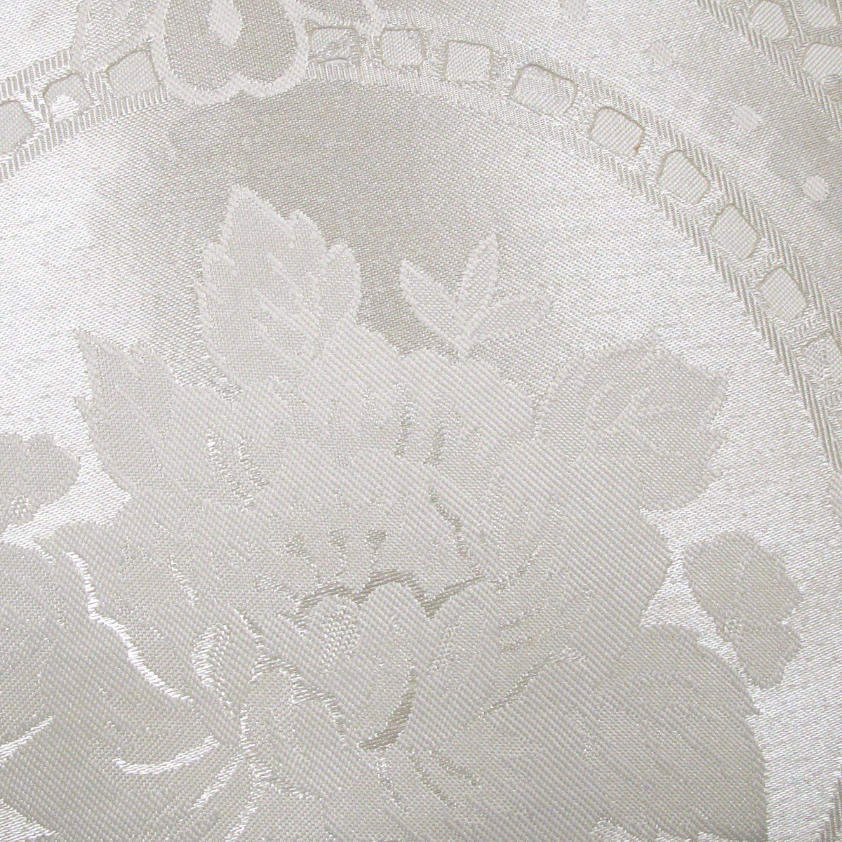 Table Linen & Kitchen Towels: Chapel Gate Sophia Cream Jacquard Cutwork Lace Tablecloth 180 x 270 cm