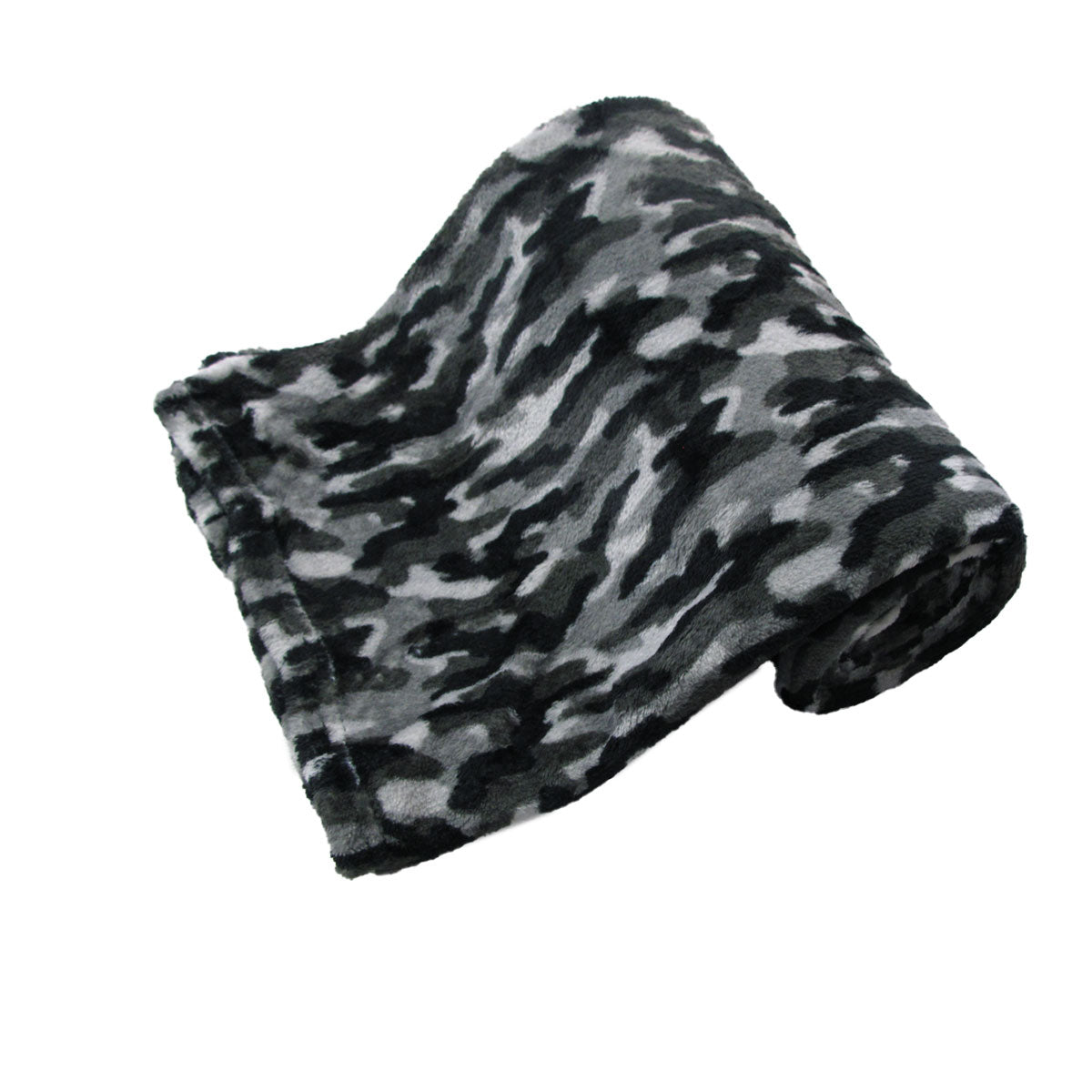 Blankets & Throws: 190GSM Boys Cool Ultra Soft Coral Fleece Throw 127 x 152cm Army Camouflage