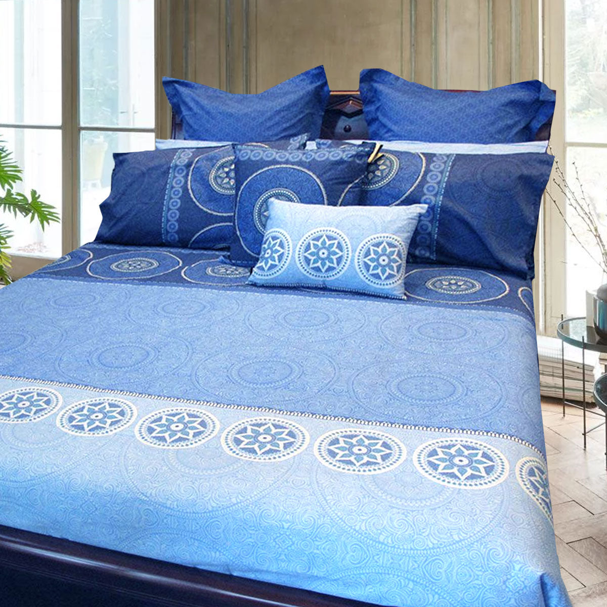 Duvet Covers: Hotel Living Bazaar Quilt Cover Set BLUE - Queen