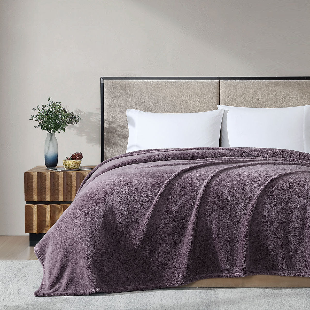 Blankets & Throws: Ardor Teddy Mauve Ultra Soft Cozy Fleece Blanket Queen