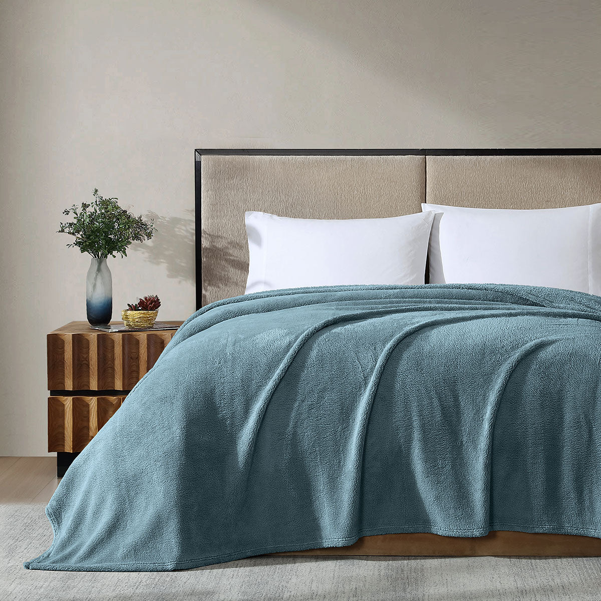 Blankets & Throws: Ardor Teddy Sea Mist Ultra Soft Cozy Fleece Blanket Queen