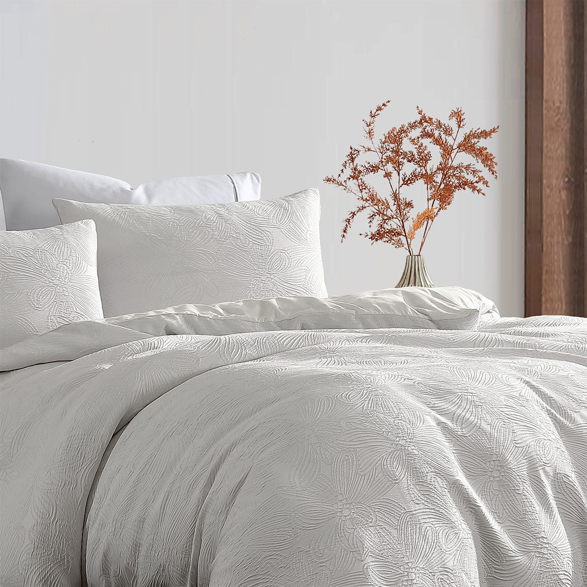 Duvet Covers: Ardor Avena White Textured Floral Jacquard Quilt Cover Set Queen