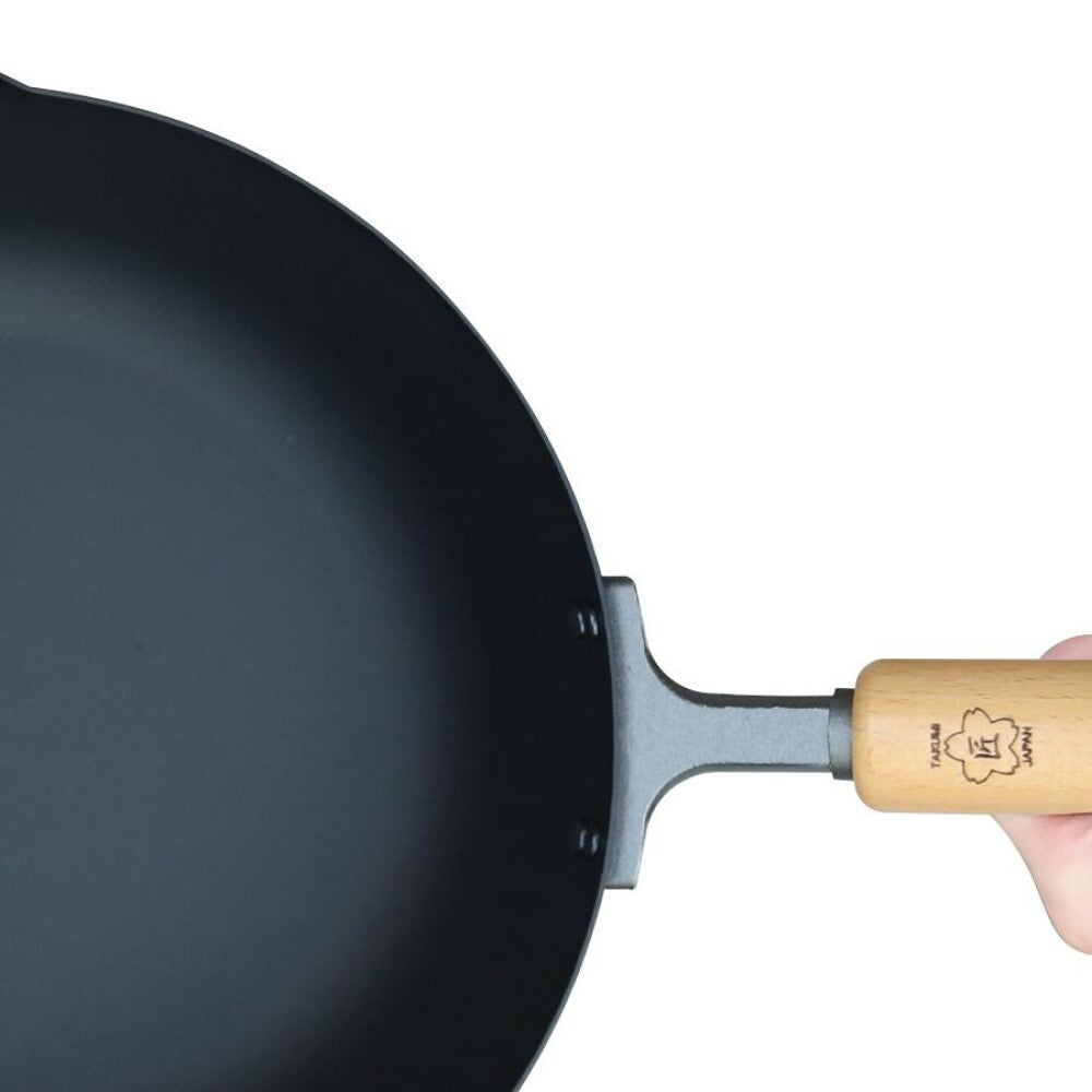 Kitchen Utensils: Takumi Premium Magma Plate Cast Iron Wok - Made in Japan - 30cm