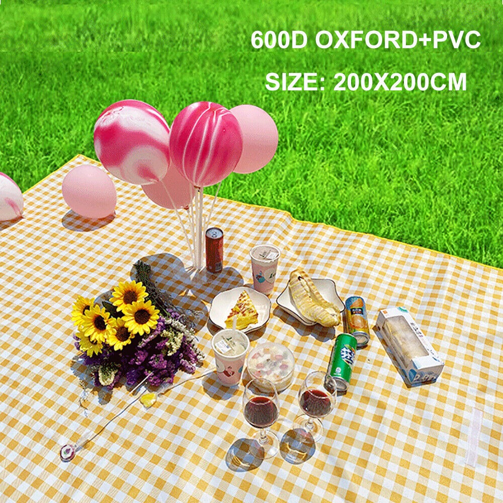 Camp Furniture: Large Waterproof Thickened Moisture-Proof Outdoor Camping Picnic Mat (Yellow)