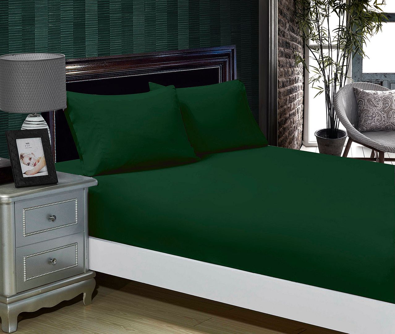 Bed Sheets: 1000TC Ultra Soft Fitted Sheet & 2 Pillowcases Set - Super King Size Bed - Dark Green