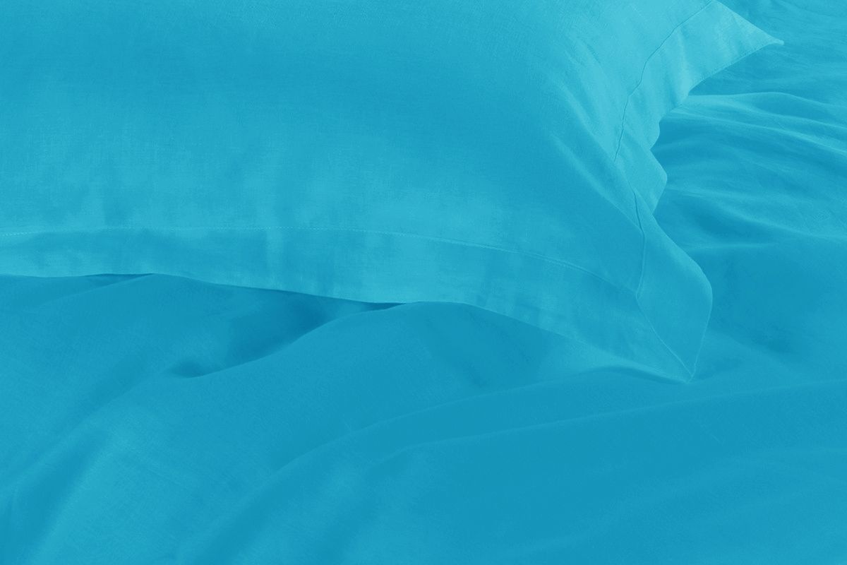 Duvet Covers: 1000TC Tailored Double Size Light Blue Duvet Quilt Cover Set