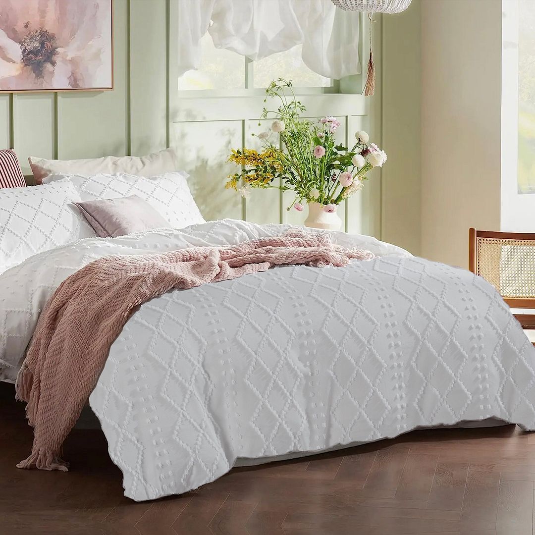 Duvet Covers: Tufted Boho Embroidery Quilt/Doona/Duvet Cover Set - White - King Size