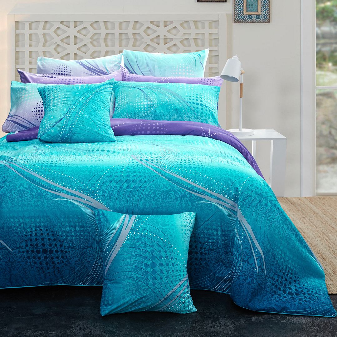 Duvet Covers: Vitara Double Size Bed Quilt/Duvet Cover Set