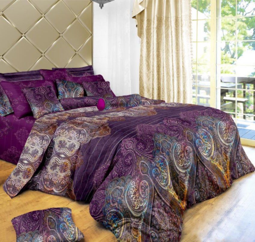 Duvet Covers: Aster Queen Size Duvet Quilt Cover Set