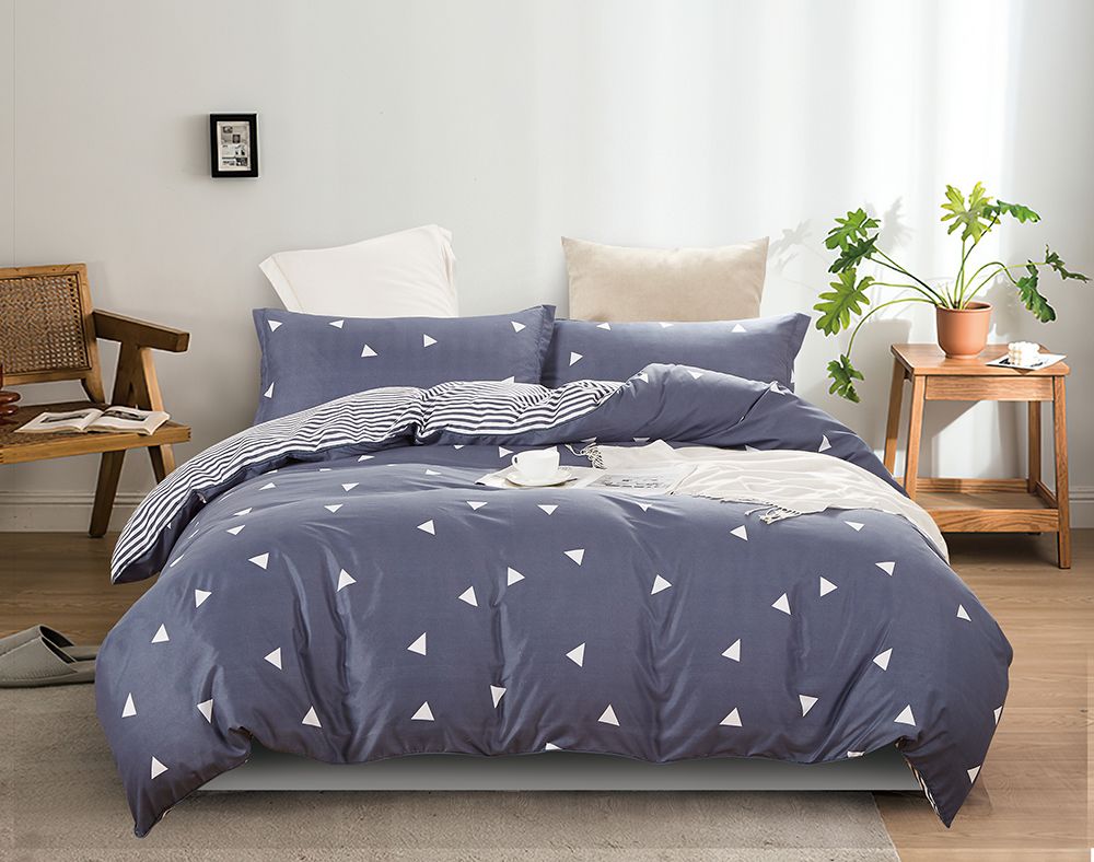 Duvet Covers: Tolhurst Queen Size Duvet Quilt Duvet Cover Set