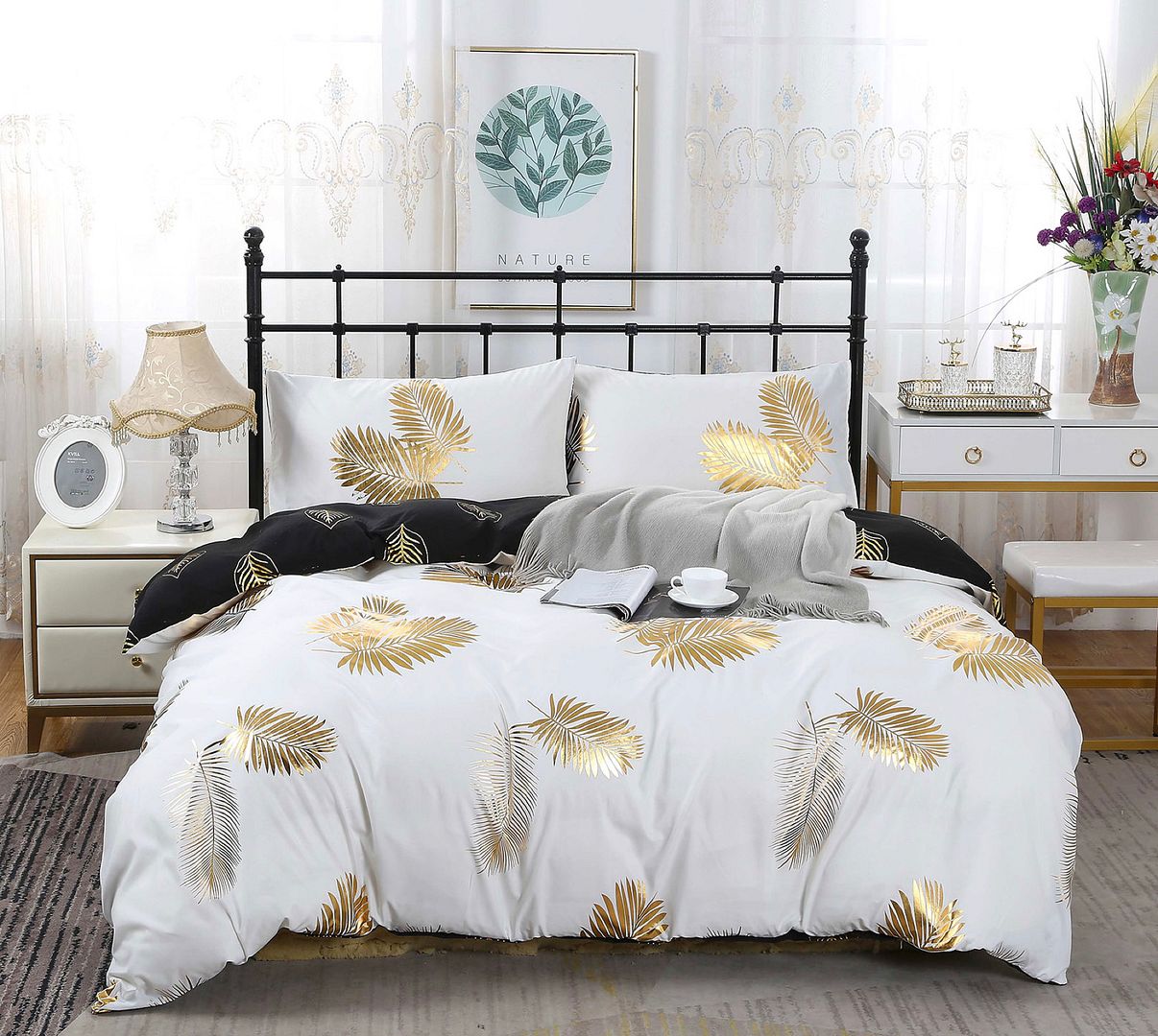 Duvet Covers: Reversible Design Leaves Queen Size Bed Quilt/Duvet Cover Set