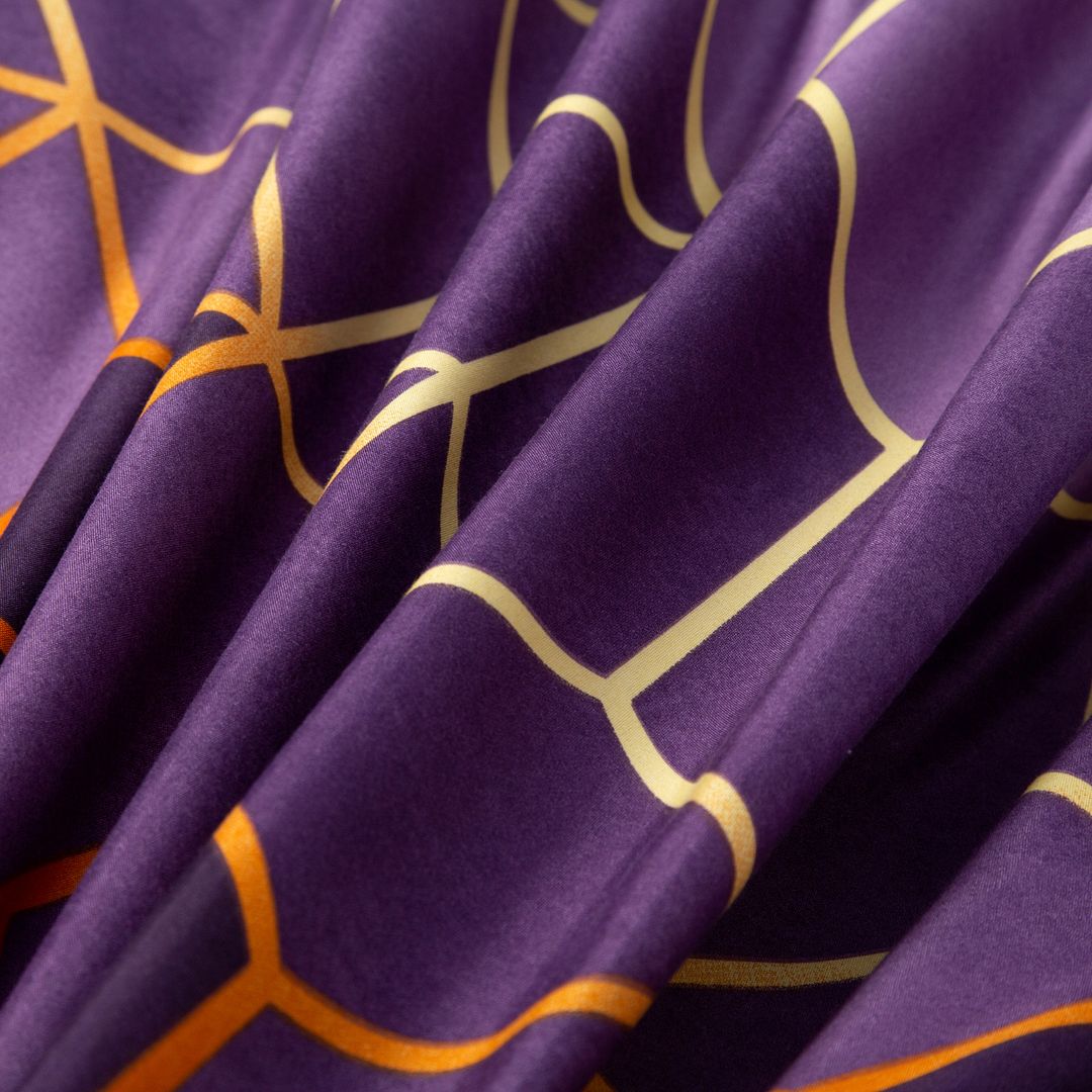 Duvet Covers: Erena Purple Quilt/Doona/Duvet Cover Set - Queen Size