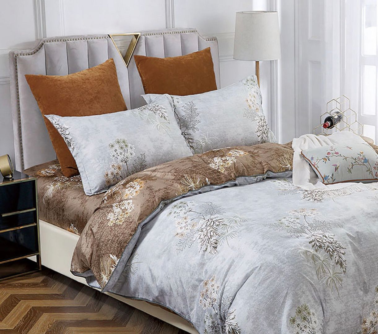 Duvet Covers: Abbotson Super King Size Quilt/Duvet Cover Set