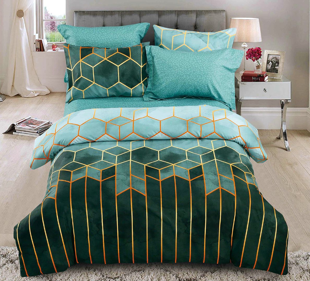 Duvet Covers: Giverny Quilt Cover Set - Super King Size